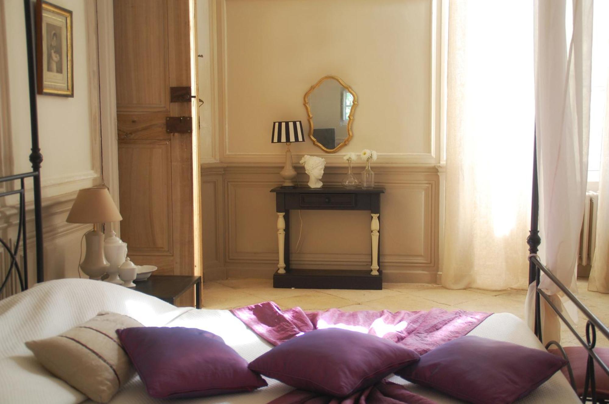 Domaine Des Escaunes Sernhac Bagian luar foto
