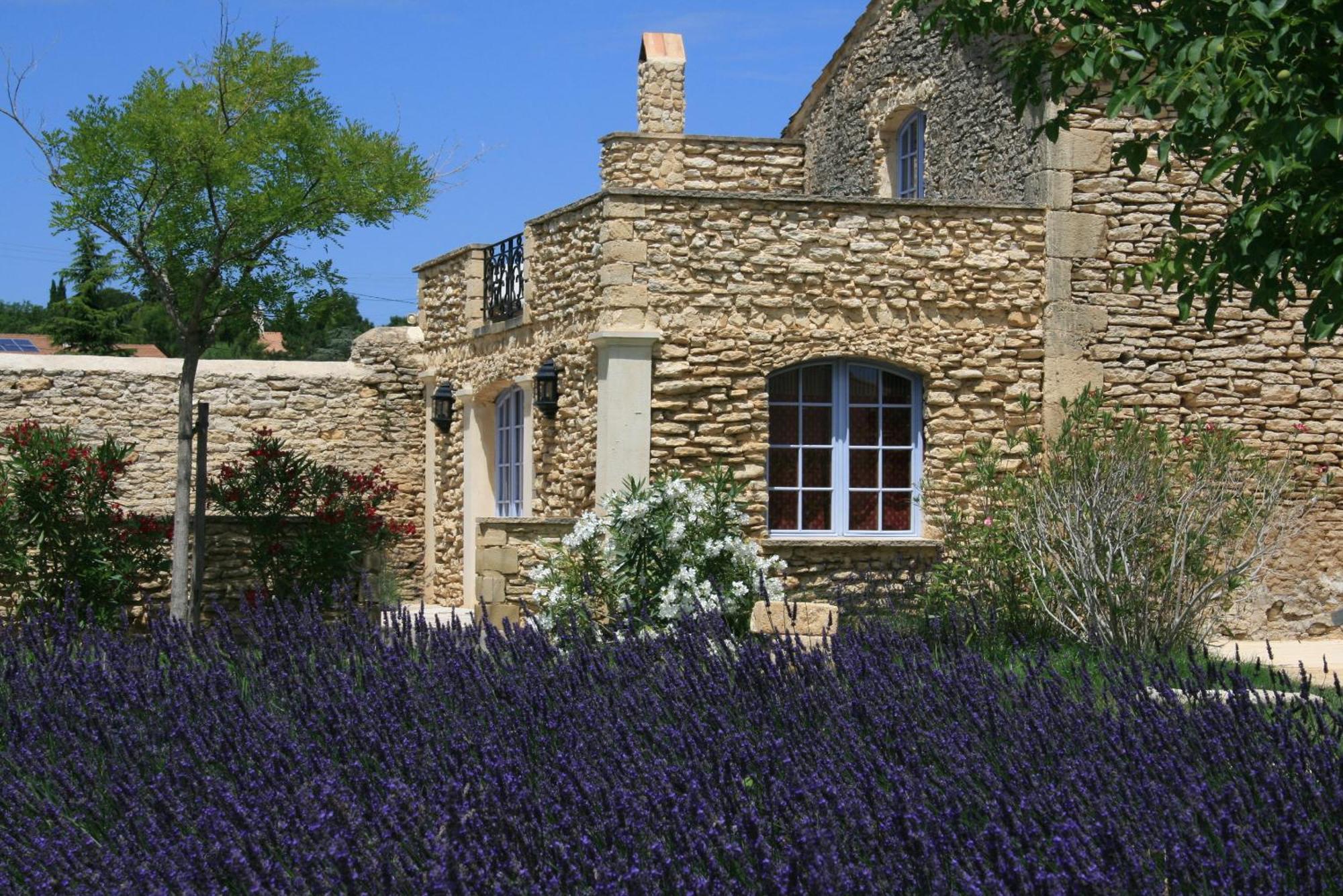 Domaine Des Escaunes Sernhac Bagian luar foto