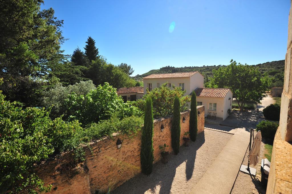 Domaine Des Escaunes Sernhac Bagian luar foto
